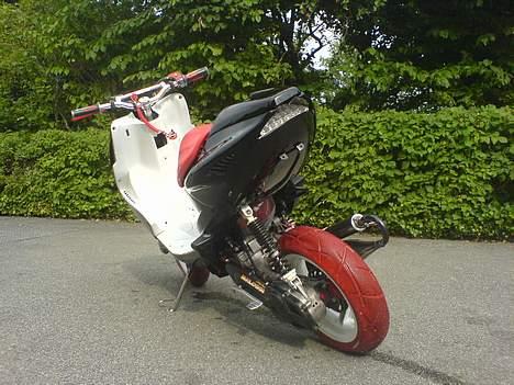 Yamaha Aerox 19,4hk SOLGT billede 12