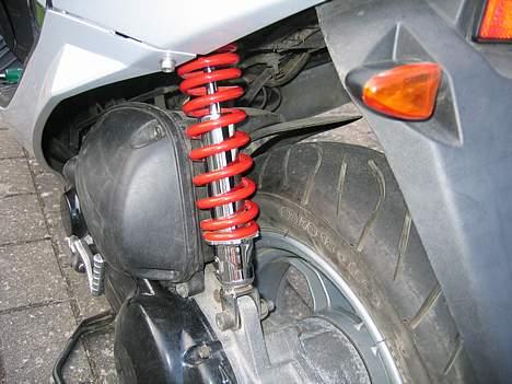 Suzuki Estilete  "SOLGT" ! billede 3