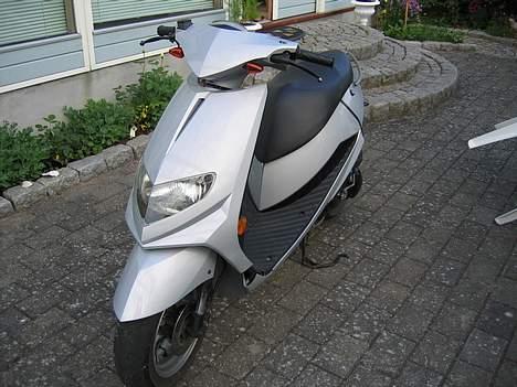 Suzuki Estilete  "SOLGT" ! billede 7