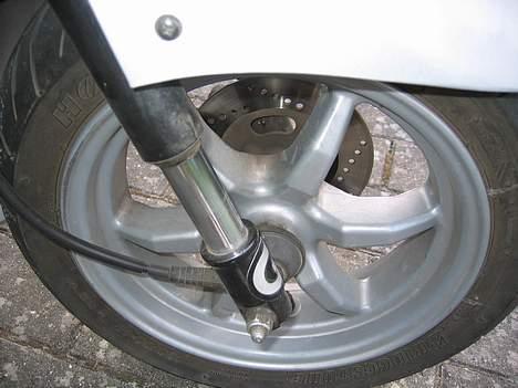 Suzuki Estilete  "SOLGT" ! billede 8