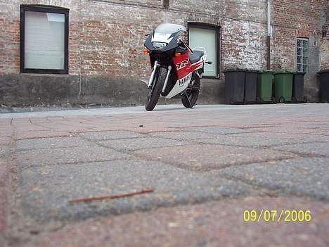 Yamaha tzr SOLGT billede 4