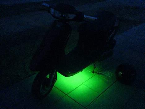 PGO Comet /##Chameleon##/ - Neon 1 billede 3