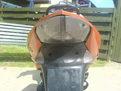 Peugeot Speedfight2 Total Skadet  - Carbon look ! billede 7