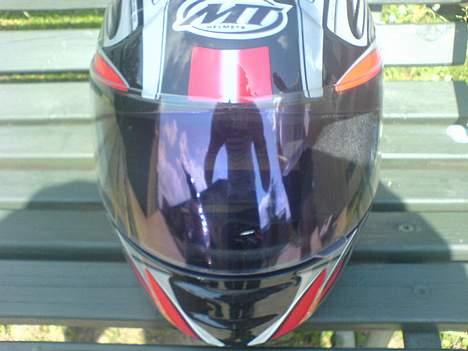 Peugeot Speedfight2 Total Skadet  - Min Styrthjelm billede 13