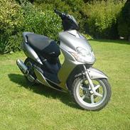 Yamaha Jog r -- Solgt --