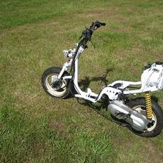 Yamaha **Jog fs (projekt) 80%