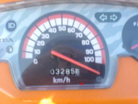 Honda Sfx Repsol (Solgt) - Ja, den rendte godt den gang der var tun på.. Den blev målt til lidt over 110 ud af lige vej. billede 10