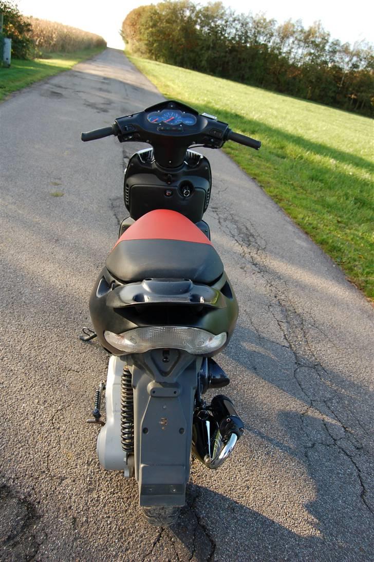 Aprilia Sonic  GP  - Lækker scooter. billede 2