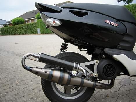 Aprilia Sonic - Nr. 13 - (Solgt) - Gammelt billede billede 2