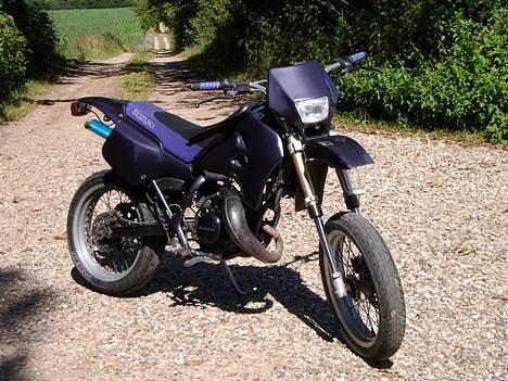 Suzuki ~ SmX ~  SOLGT  billede 1