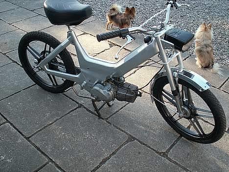 {{currentPhoto.altText}} billede {{currentPhoto.number}}