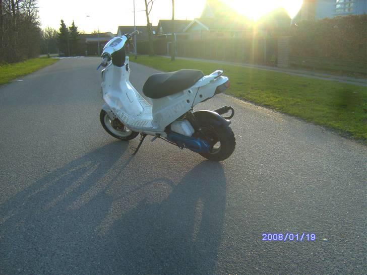 PGO Hot 50  - Nice... billede 1