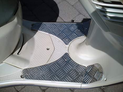 Aprilia Sonic ¤¤PERLEMOR¤¤ SOLGT - Hjemme lavet dørkplade billede 8