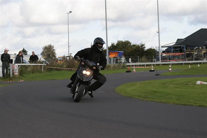 PGO hot 50 solgt til simon  - mig til træf sjælland   billede 1