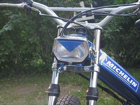 Puch maxi 2 gear SOLGT - her har jeg lige fået lavet badboy look på den billede 1