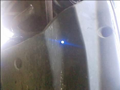 Yamaha slider(SOLGT) - der sider lidt dioder rundt omkring billede 4