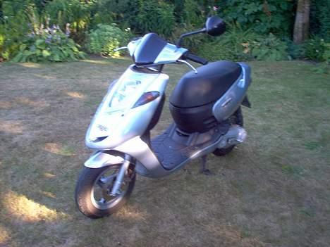 Aprilia sonic( Solgt) billede 2