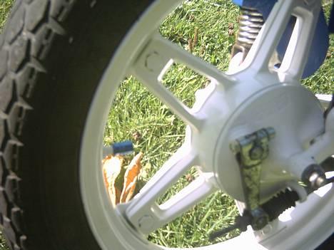 Suzuki fz50 stjålet finde lønd  billede 4