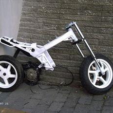 Suzuki Street Macine (gade racer