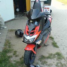 Aprilia Sr50 Dirteh (Væk)