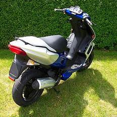 Peugeot speedfight 2