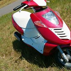 Aprilia Sonic Perlemor - Solgt -