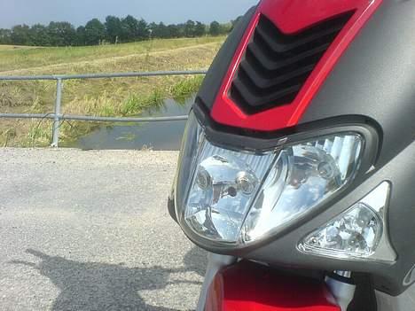 Kymco Super 9 - God udsigt billede 5