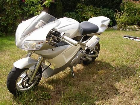 MiniBike Yamaha R6 *byttet* billede 1