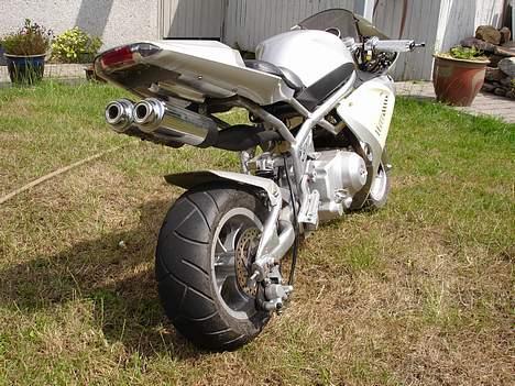 MiniBike Yamaha R6 *byttet* billede 4