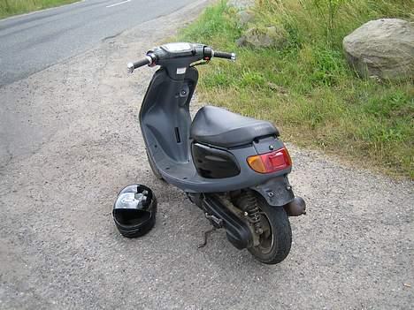 Yamaha jog space ( Projekt ) - røv fra venster side baglys glasse og side blink blive skift ud billede 2