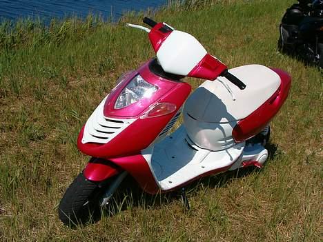 Aprilia Sonic Perlemor - Solgt - billede 1