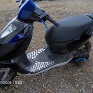 Aprilia sonic 
