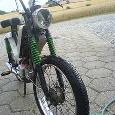 Veteraner Jawa Atoumatick