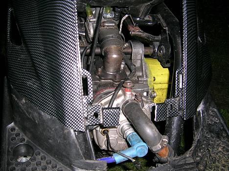 Yamaha Jog LC carbon teamspeed billede 7