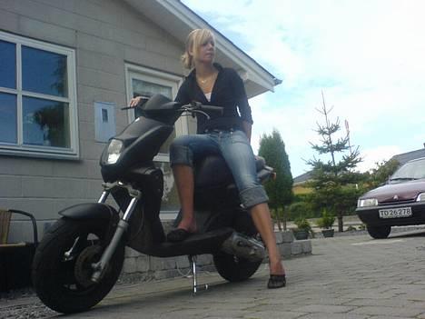 Yamaha BYTTET med dm50 + 5500 - kæresten og slideren :P billede 3