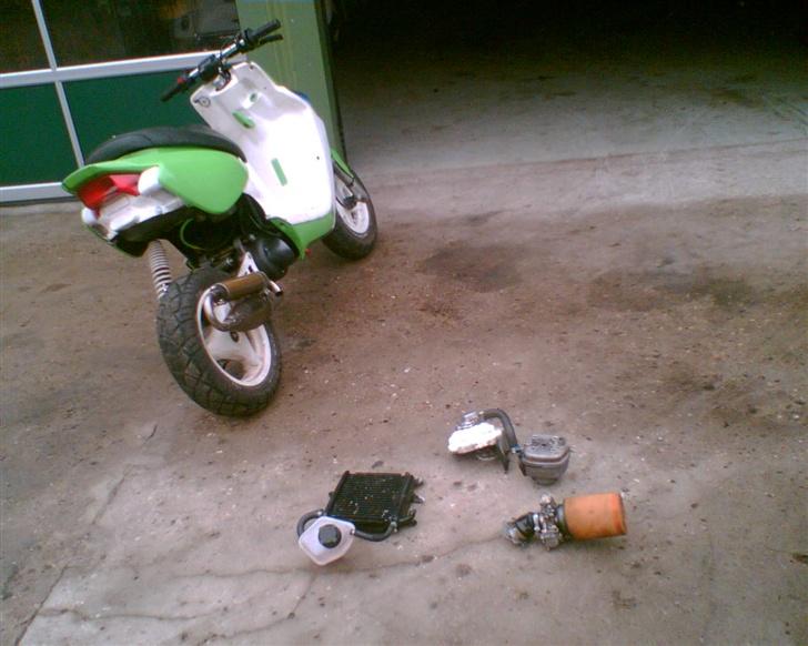 Yamaha bws >>>hebo pata Negra<<< - ja jeg har lige fået bygget en rally mortor over på billede 2