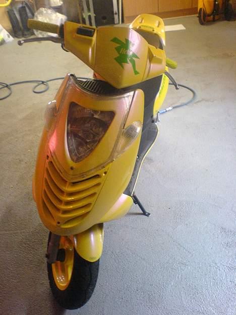 Aprilia Sonic. (SOLGT) billede 2