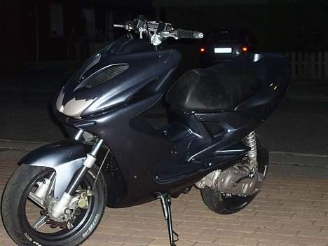 Yamaha Aerox DD LC « 4 sale! » - Aftenspics. billede 1