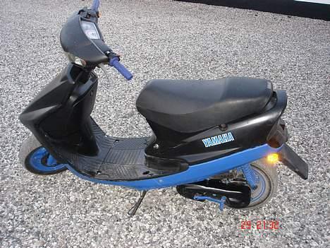 Yamaha Axis <SOLGT>(3600kr.) - Hjemme malet :)  billede 6