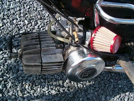 Puch maxi k     SOLGT - motoren billede 8