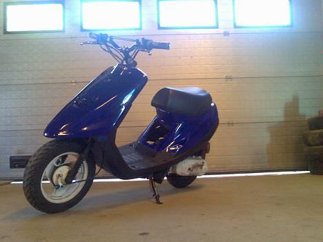 Yamaha Jog™ // Solgt ! - Taget på mit arbejde :P  billede 2