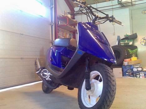 Yamaha Jog™ // Solgt ! - Taget på mit arbejde :P  billede 3