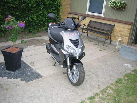 Piaggio nrg power x 2 billede 4