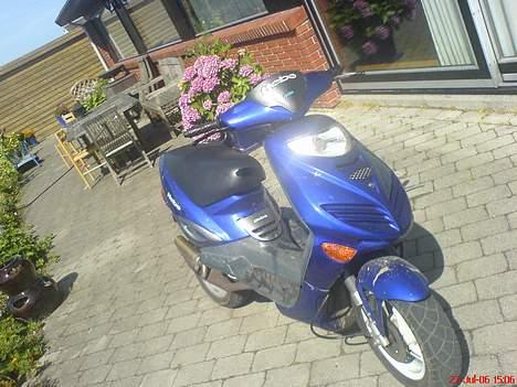 Adly super sonic SOLGT billede 1