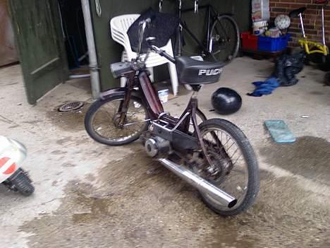 Puch maxi  SOLGT - her ser du den bagfra og fra siden billede 2