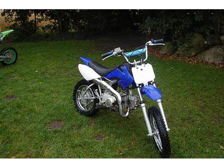 {{currentPhoto.altText}} billede {{currentPhoto.number}}