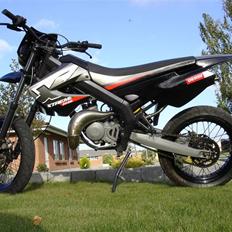 Derbi senda SM50.  SOLGT.