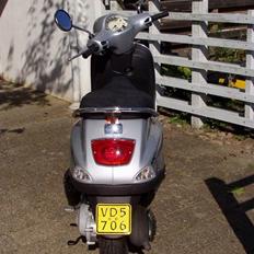 Vespa LX50