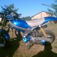 Suzuki Street Magic Solgt