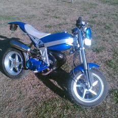 Suzuki Street Magic Solgt